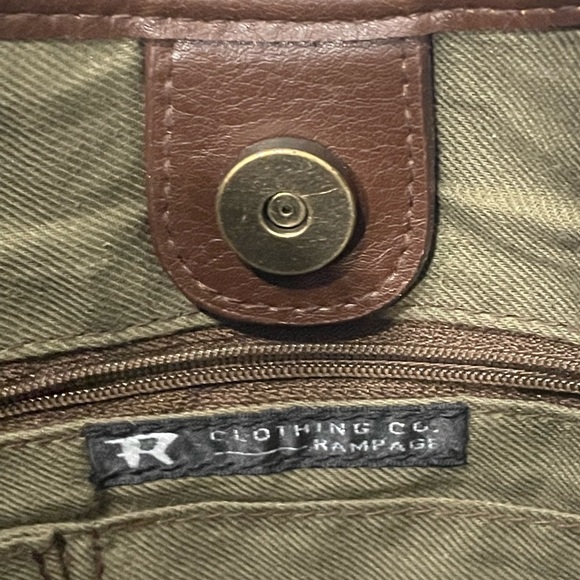 Rampage purse - Picture 5 of 5